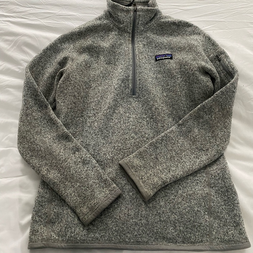 Salt and pepper Patagonia quarter zip fleece
